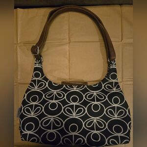 Orla Kiely - Linear Stem Liquorice Pattern Shoulder Bag